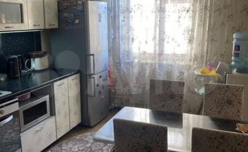 Продается 4-комнатная квартира 113м2 , 19 комплекс, номер 115411 - 16