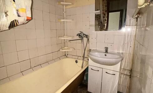 Продается 3-комнатная квартира 56м2 , 10 комплекс, номер 116626 - 12