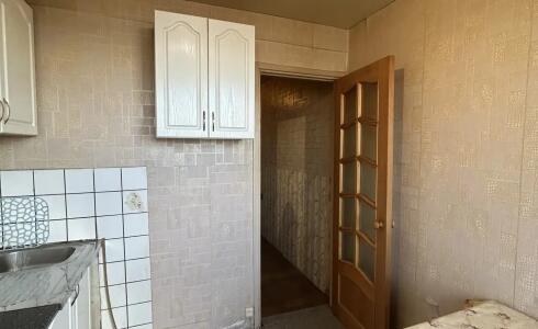 Продается 1-комнатная квартира 39м2 , 18 комплекс, номер 116644 - 8