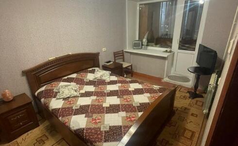 Продается 4-комнатная квартира 73м2 , 17 комплекс, номер 115766 - 8