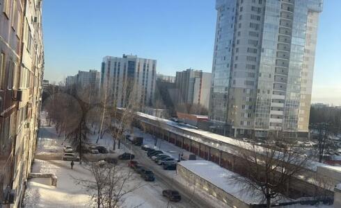 Продается 4-комнатная квартира 79м2 , 20 комплекс, номер 115902 - 14