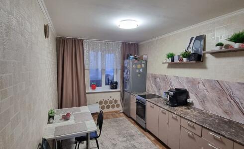 Продается 1-комнатная квартира 41м2 , 44 комплекс, номер 116405 - 1