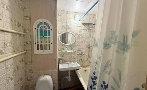 Продается 1-комнатная квартира 30м2 , 26 комплекс, номер 116590 - 5