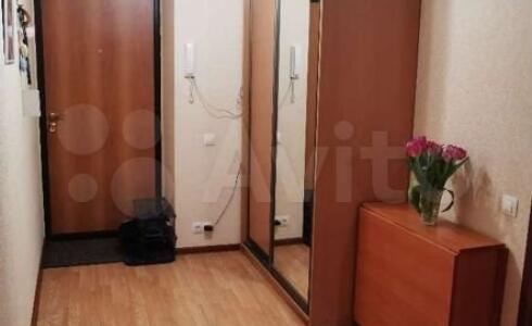 Продается 1-комнатная квартира 44м2 , 12 комплекс, номер 112109 - 1