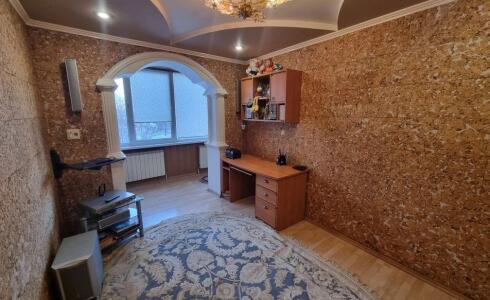 Продается 4-комнатная квартира 76м2 , 41 комплекс, номер 116440 - 16