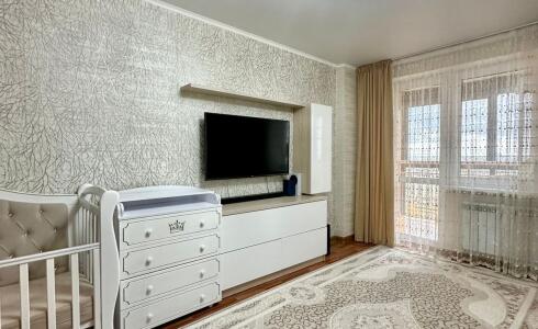 Продается 1-комнатная квартира 43м2 ,  комплекс, номер 115754 - 2