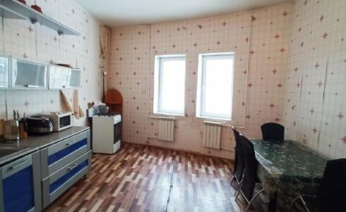 Продается 2-комнатная квартира 72м2 , 4А комплекс, номер 116524 - 1
