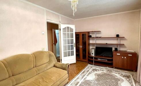 Продается 3-комнатная квартира 64м2 , 6 комплекс, номер 115976 - 5