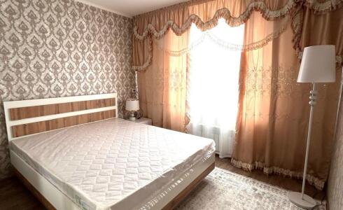 Продается 3-комнатная квартира 64м2 , 6 комплекс, номер 115976 - 2