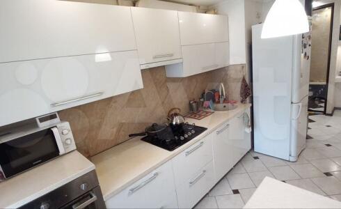 Продается 3-комнатная квартира 59м2 , 44 комплекс, номер 116553 - 26