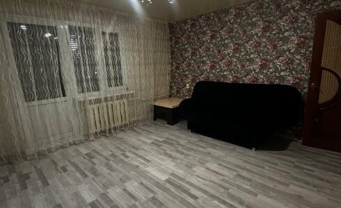 Продается 4-комнатная квартира 56м2 , 6 комплекс, номер 116513 - 9