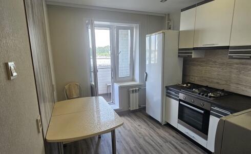 Продается 1-комнатная квартира 32м2 , 50 комплекс, номер 116657 - 1