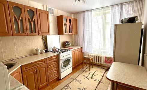 Продается 3-комнатная квартира 64м2 , 6 комплекс, номер 115976 - 10