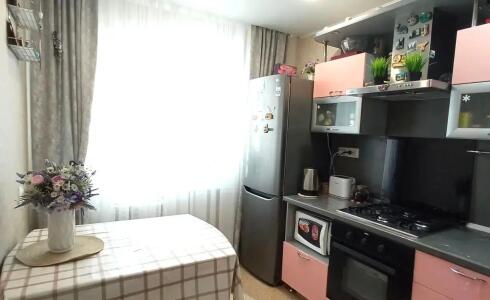 Продается 2-комнатная квартира 52м2 , 40 комплекс, номер 116631 - 1