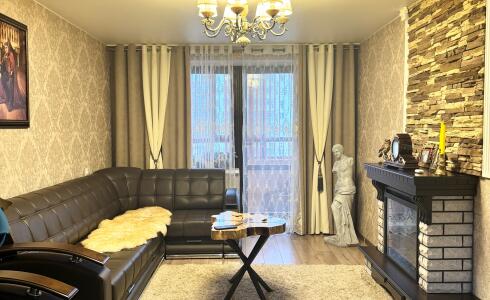Продается 3-комнатная квартира 82м2 , 33 комплекс, номер 115326 - 3