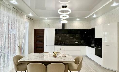 Продается дом 205м2 на земле 15 соток в с. , номер 116529 - 2