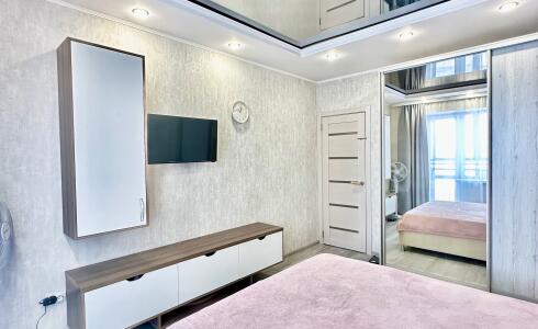 Продается 3-комнатная квартира 54м2 , 14 комплекс, номер 115973 - 8