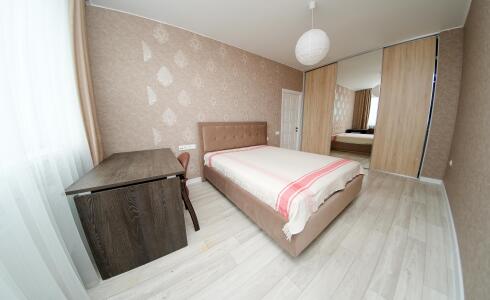 Продается 2-комнатная квартира 57м2 ,  комплекс, номер 112427 - 7